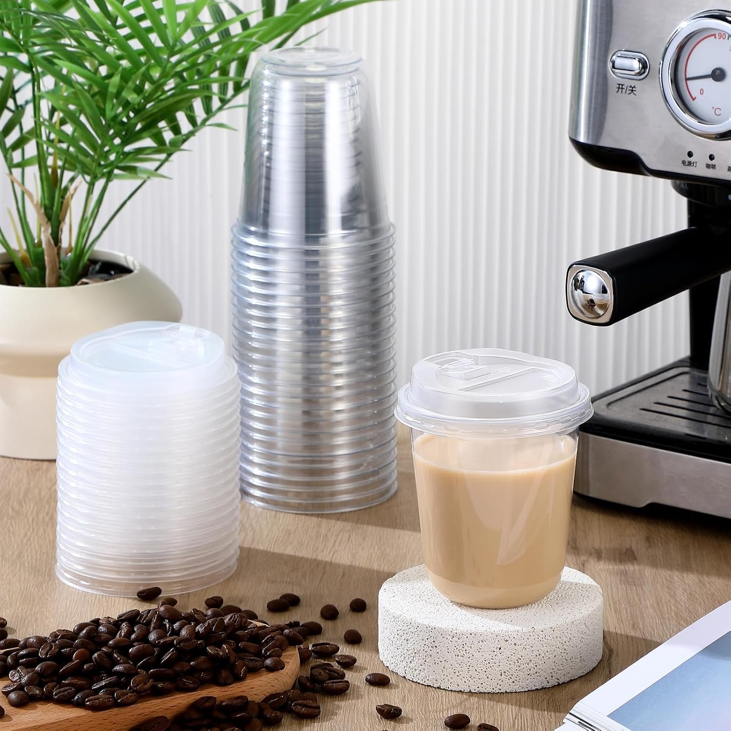 Saját márkás 25 szett 14 oz átlátszó műanyag poharak fedéllel egyedi logóval strapabíró jeges kávé smoothie poharak hideg italokhoz gyártótól