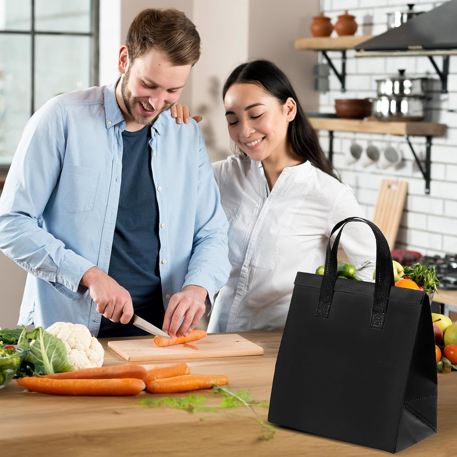 Saját Márkás 50 db Fekete Hőszigetelő Elviteli Táska Kávéhoz Tejes Teához Takeaway Éttermi Ételekhez Friss Tenger Gyümölcseihez Hideg Meleg Ételekhez Egyedi Logóval Éttermek Kiskereskedelem Piknik BBQ Gyártótól