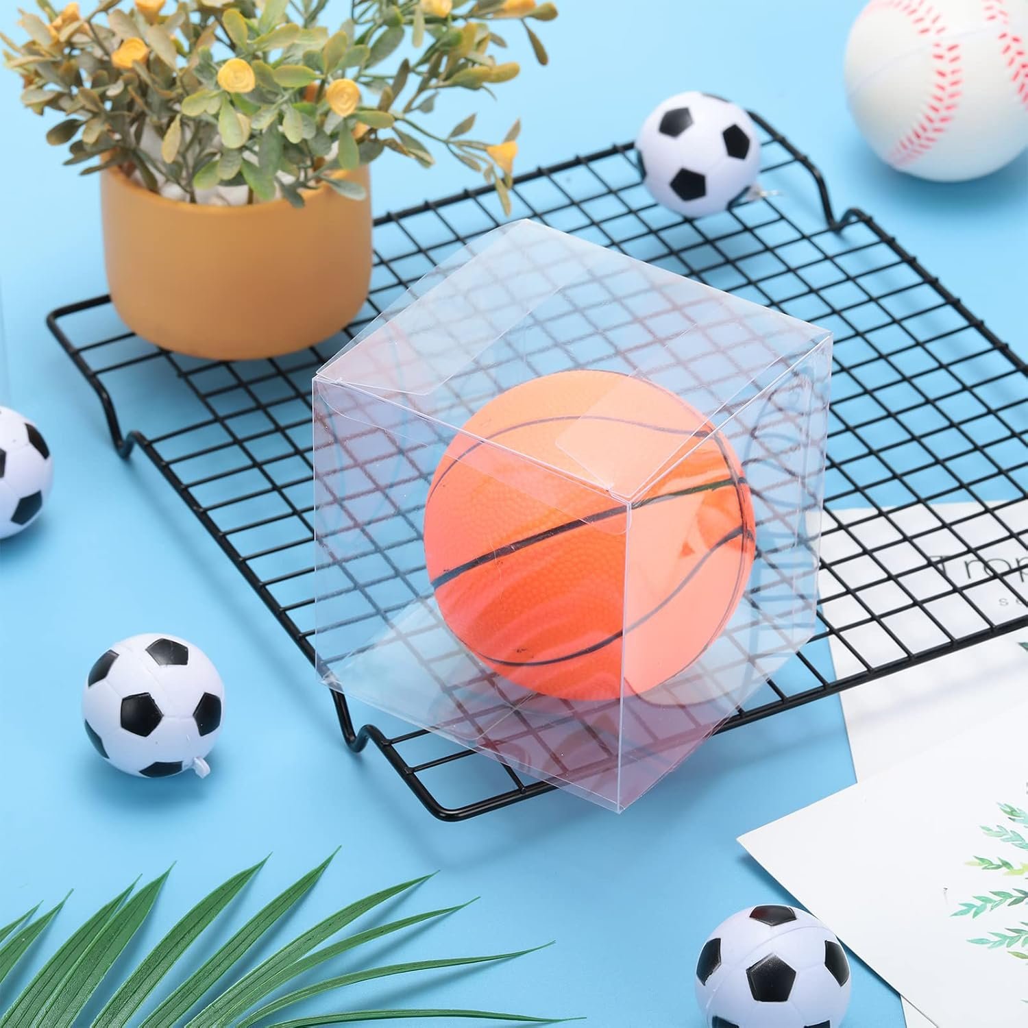 Saját Márkás Átlátszó Műanyag Ajándékdobozok Egyedi Logóval 100 db 10x10x10 cm PVC Cukorka Makaron Cupcake Esküvő Babazuhany Partira Iskolakezdéshez Beszállító