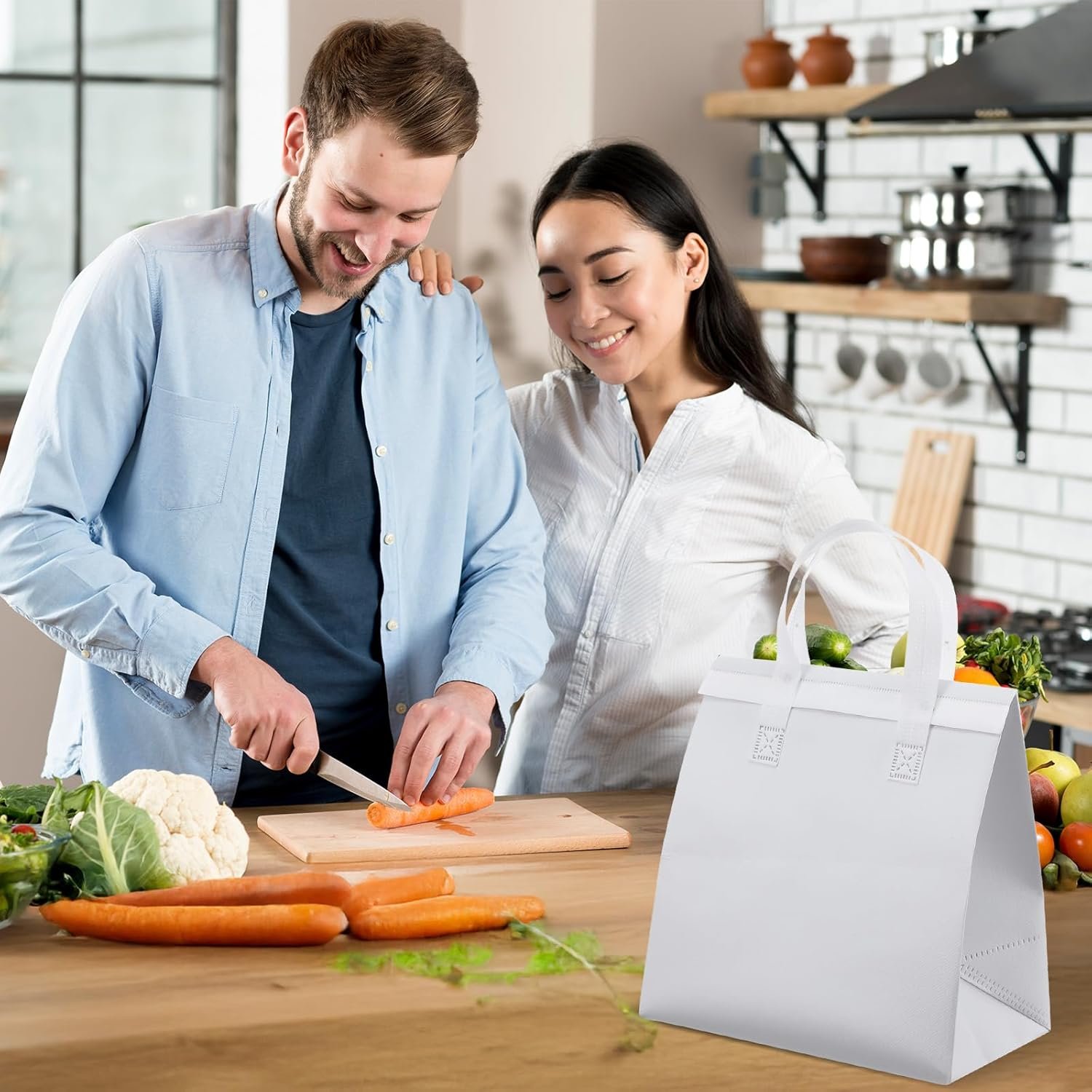 Saját Márkás 50 db hőszigetelt elviteli táskák egyedi logóval termo ételtáskák kávé tejtea meleg hideg friss tenger gyümölcsei pizza kiszállítás catering étterem élelmiszer beszállító (fehér)