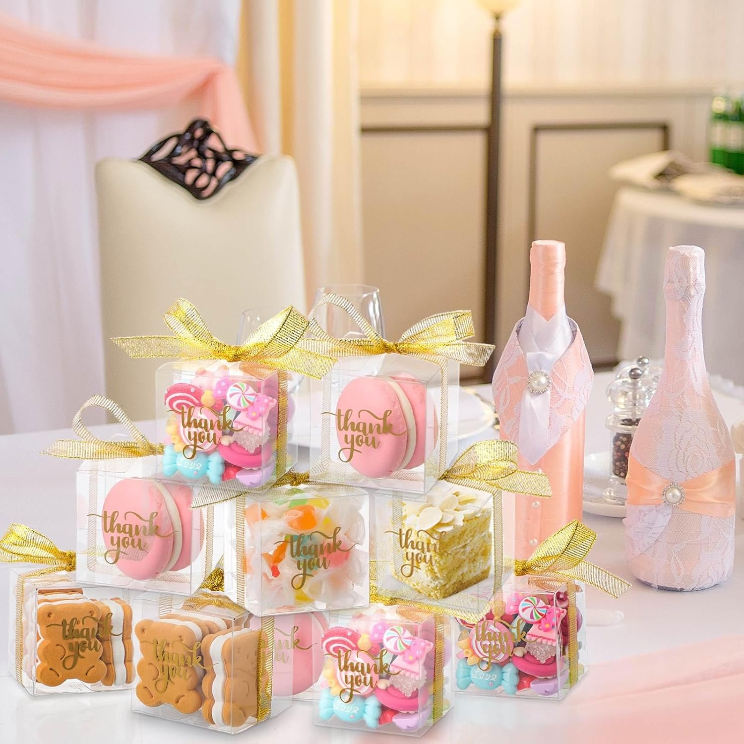 Saját Márkás 200 db átlátszó műanyag 5x5x5 cm köszönő doboz fedél szalag egyedi logó cukorka macaron desszert cupcake parti favor ajándék kiegészítők gyártó